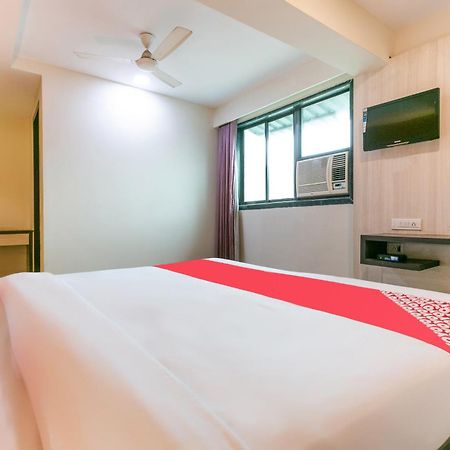 Collection O Hotel Pearl Residency Mumbai Exterior photo