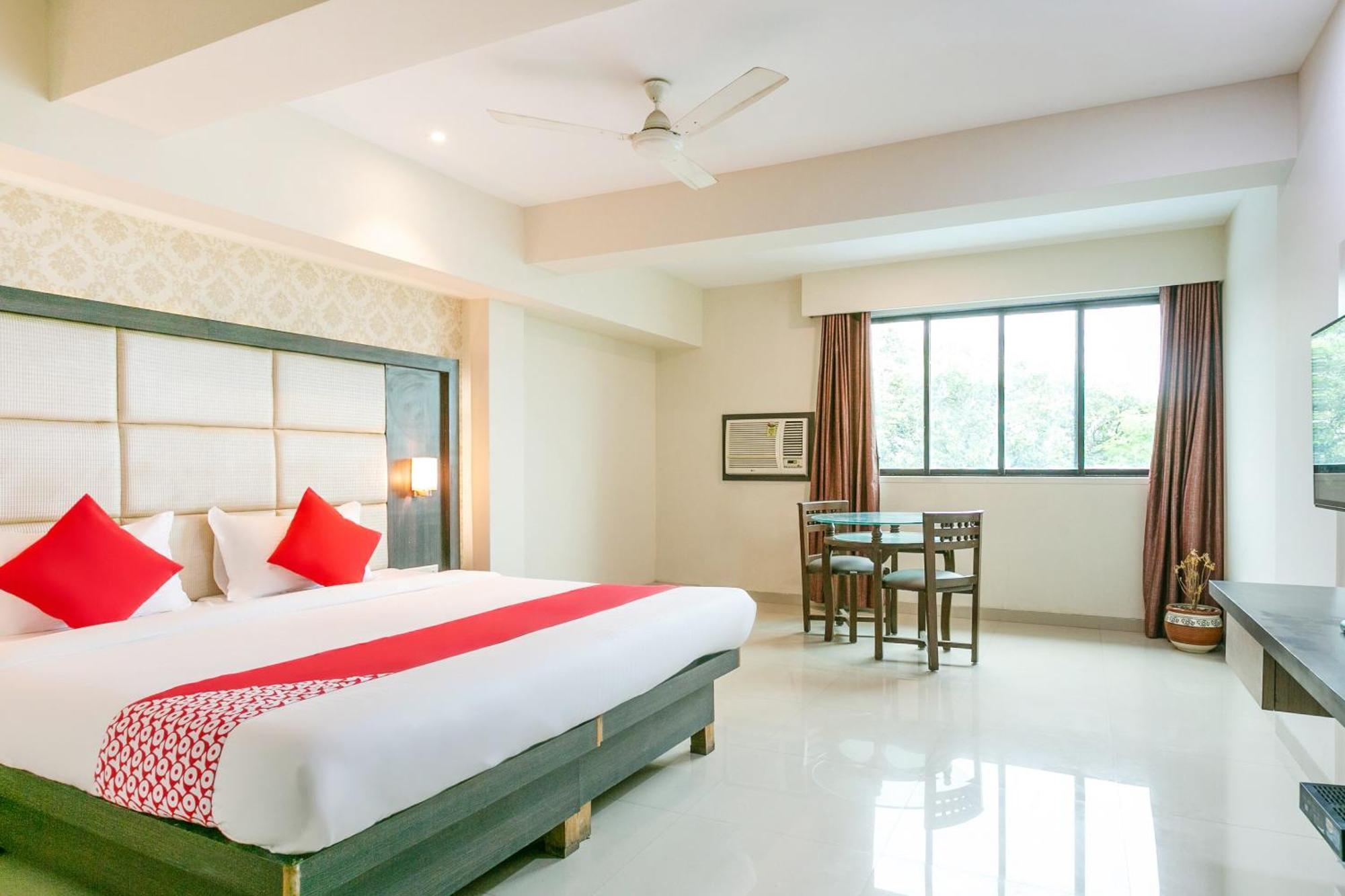 Collection O Hotel Pearl Residency Mumbai Exterior photo